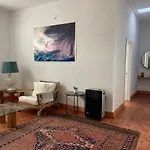 Casa Isabel 2 *