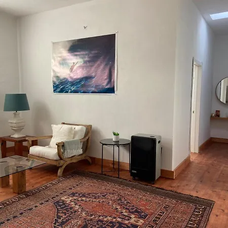 Casa Isabel 2 *